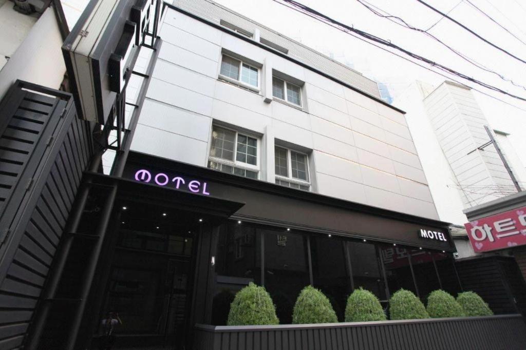 Sinyoung Motel Seoul Exterior photo